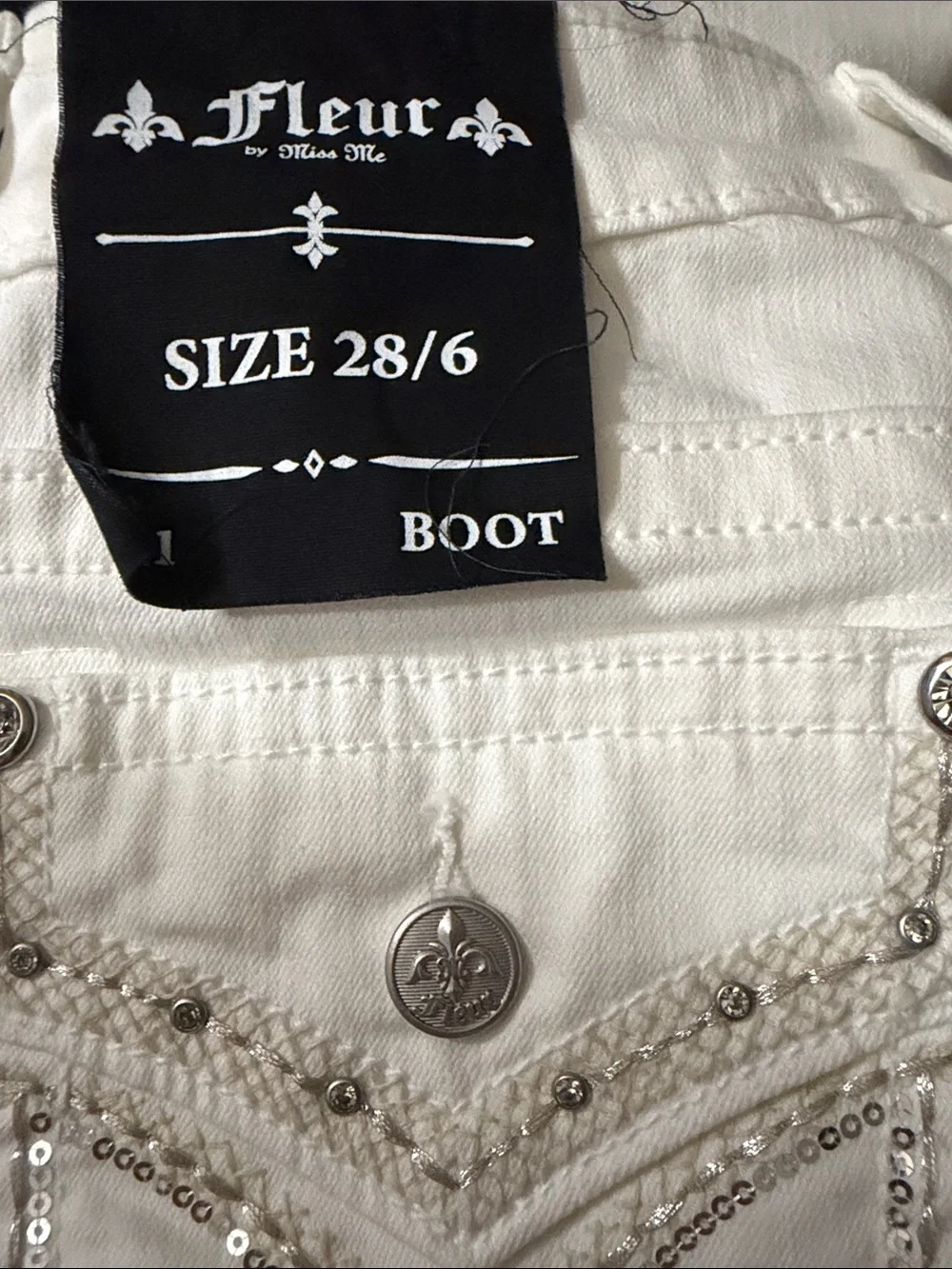 Miss Me waist 28”